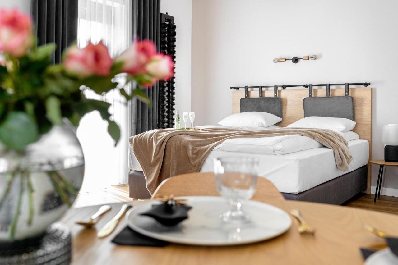 Apart House, Tylna 20 Zielona Gora  Ngoại thất bức ảnh